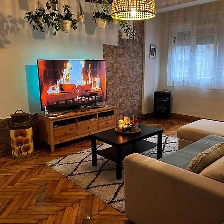 Апартаменты Amplio Piso A 400M De La Playa Хихон Экстерьер фото